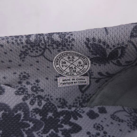 Keen Casual Slip On Mary Jane Flat Womens Size 8.5 53066-BLCK Black - Picture 10 of 10